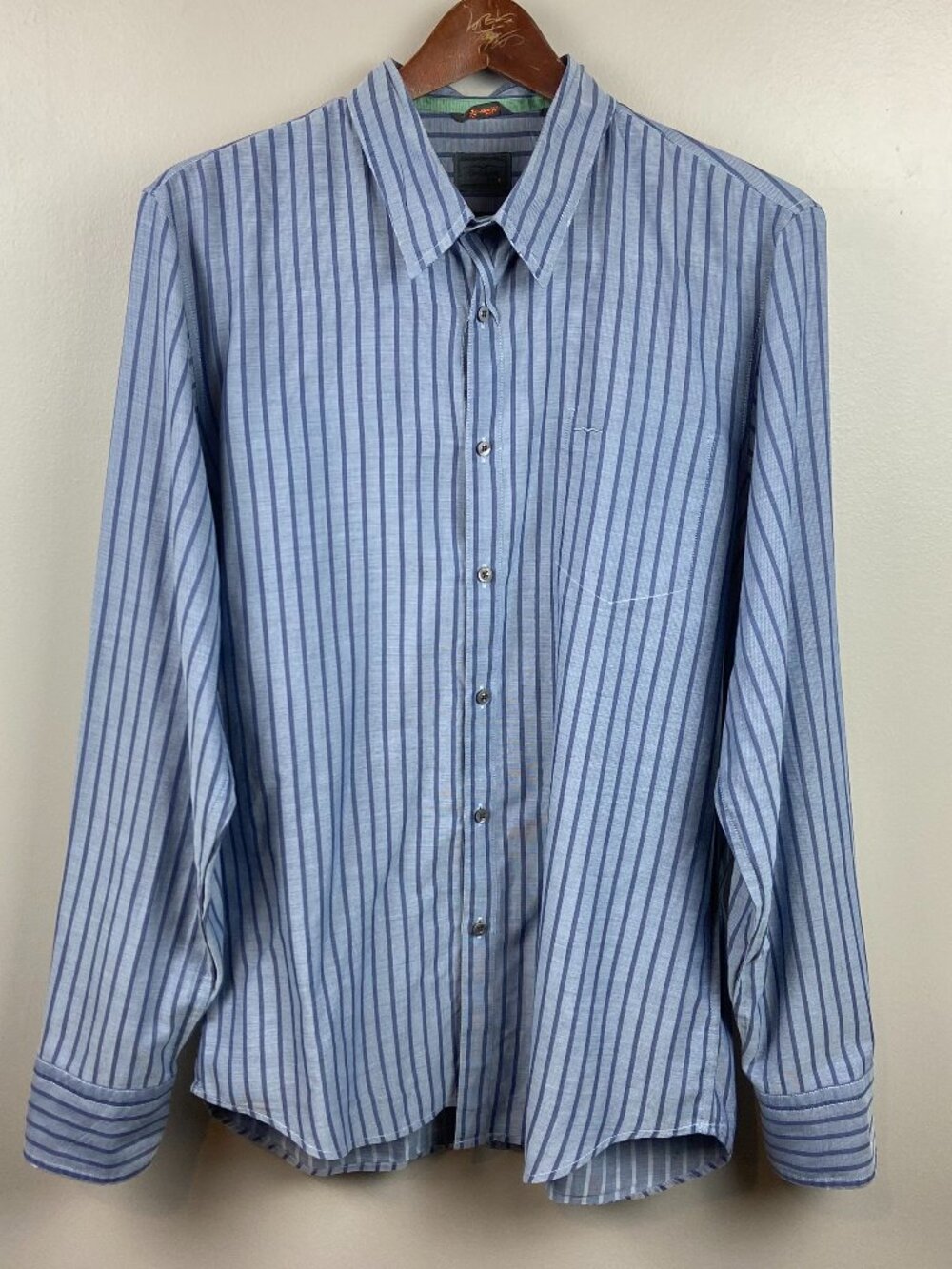 BOSS Hugo Boss Blue Striped Button Up Size Large Handcrafted Classic
